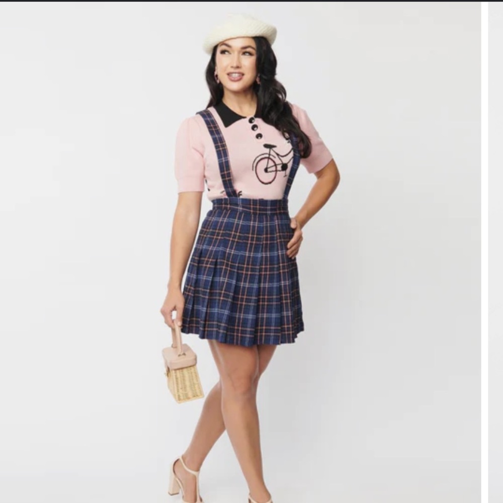 Plaid mini skirt with suspenders unique vintage